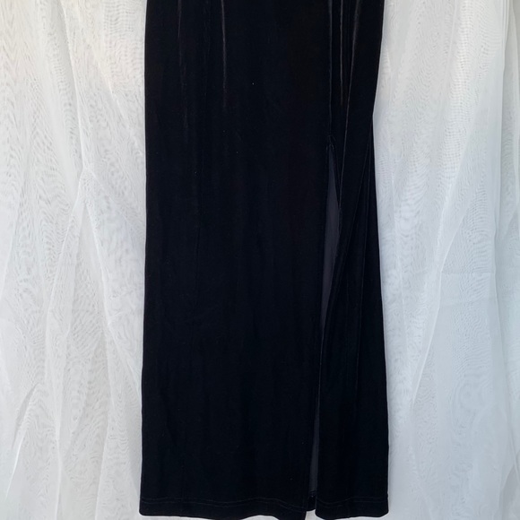 Black velvet dress - Picture 5 of 14